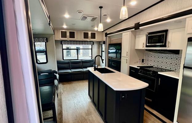 2021 Forest River RV Wildcat 336RLS RV rental photo 1