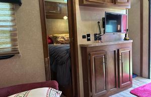 2016 XLR Hyper Lite 30HDS RV rental photo 11