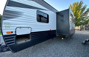 2020 Keystone Hideout Bunkhouse Sleeps 10