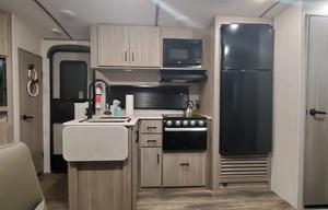 Matt and Candi's all inclusive family camper 2B2B