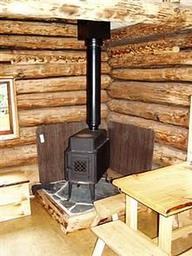 UPPER RUSSIAN LAKE CABIN3