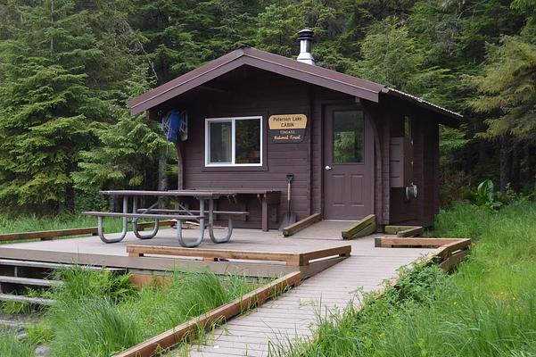 J03, Loop: AREA PETERSON LAKE CABIN