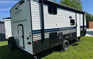Aaron's 2026 Springdale 18' bunkhouse