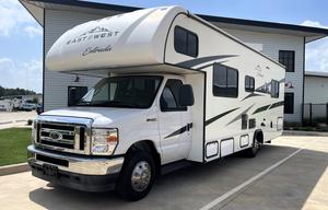 2022 East to West Entrada 2700NS