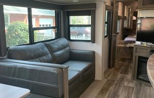 2023 Keystone RV Cougar Half-Ton 31BHKWE RV rental photo 2