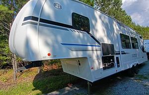 BRAND NEW UNIT!!! This Forest River is luxury!!