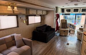2003 Coachmen  Sportscoach Cross Country