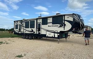 2017 Heartland Road Warrior 425