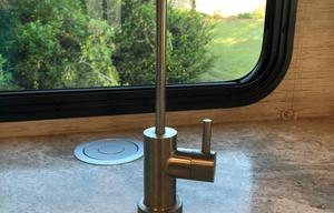 2021 Thor Motor Coach Quantum SE SE28 Ford
