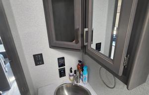 2024 Outlaw Wild West Edition 38K RV rental photo 25