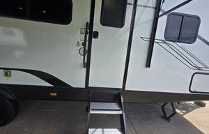 2025 Coachmen Apex-X Series 26BHX