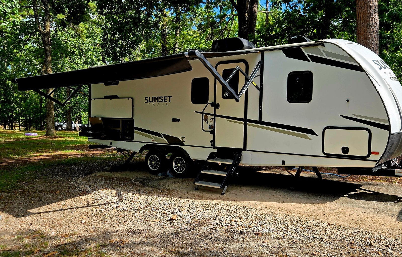Sunny days and cool lake nights in a sunset trail