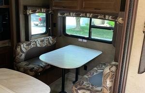 2014 Jayco Jay Flight 24FBS