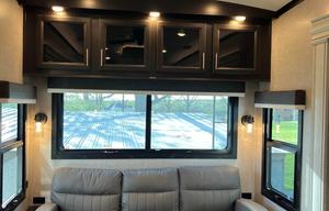 2022 Jayco North Point HAL656
