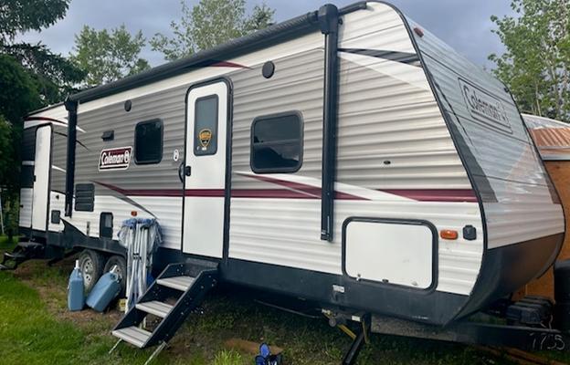 2019 Coleman Lantern Sleeps 10