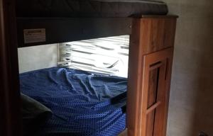 Hello 2019!! Check this out!! Hideout Fifth Wheel - Delivery Available!
