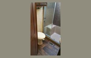 2017 2 Bed/2 Full Ba 43' 5th Wheel + Pool and Hot Tub Option + 2 Bed / 2 Ba House Option