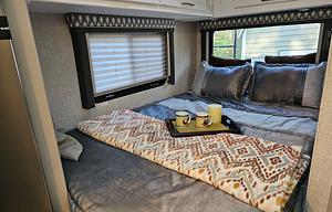 2024 Thor Motor Coach Geneva 22VT RV rental photo 11