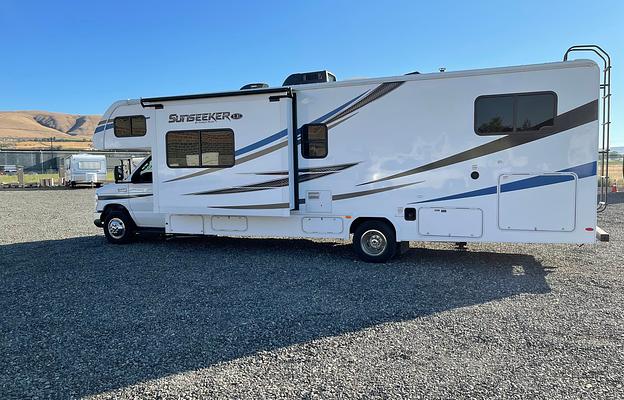 2020 32ft Class C Sun seeker Forester