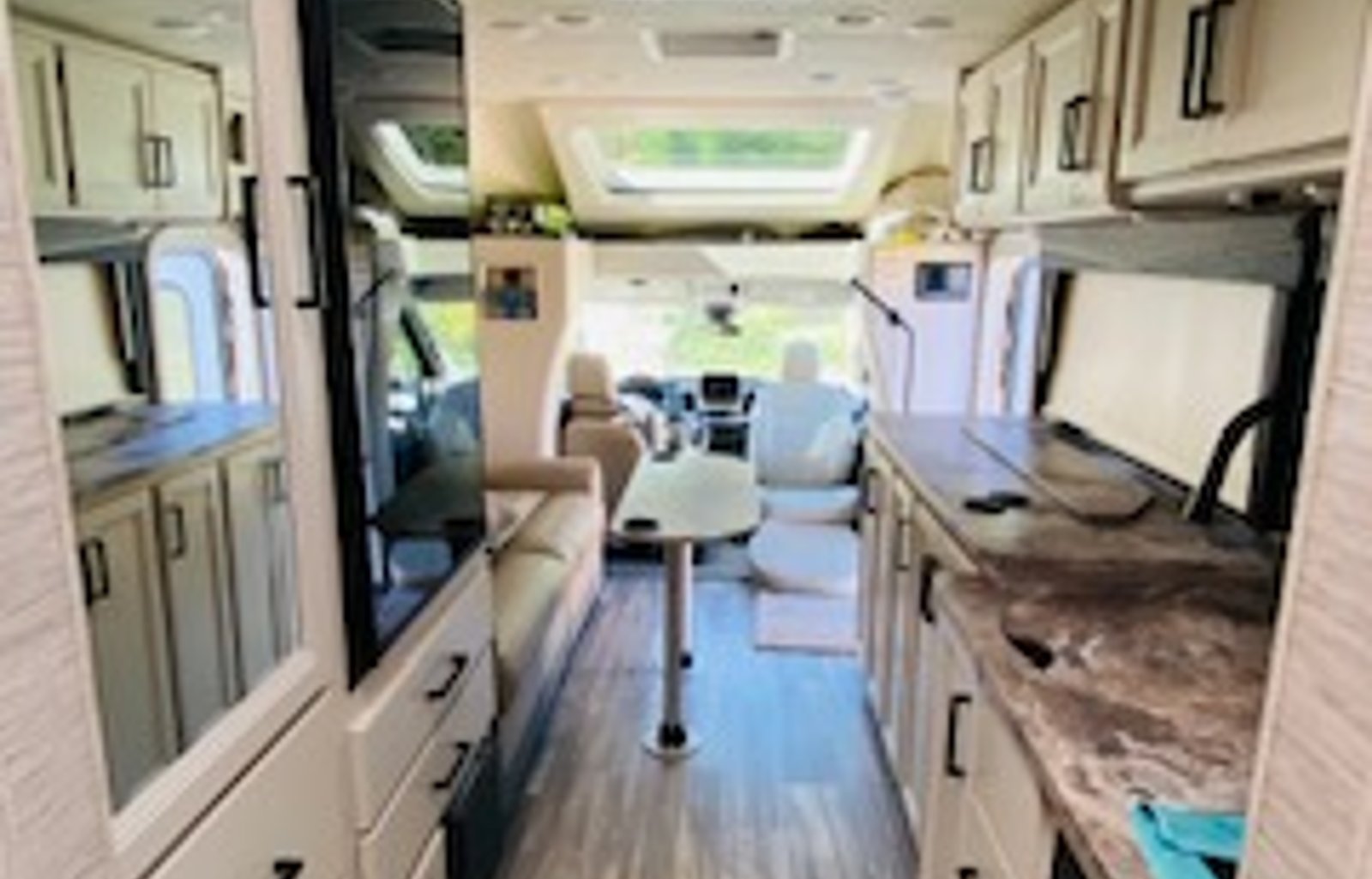 2022 Thor Motor Coach Compass AWD 23TW