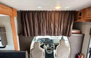 KOURTNEY 2019 NeXus RV Phantom 25P