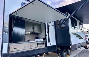 2021 Outback 340bh RV rental photo 4