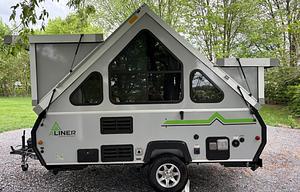 2022 ALiner Classic Sofa Bed RV rental photo 3