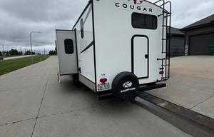 2023 Keystone RV Cougar Half-Ton 27BHS