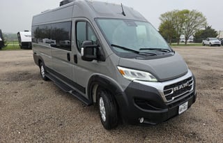 2026 Thor Motor Coach Twist 2LB