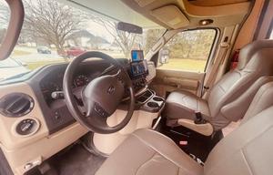 2020 Entegra Odyssey 32' Near Ohio Parks