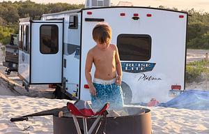 Dream Camper! Private King Master & Priv Bunkhouse