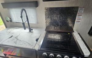 2022 Cherokee Grey Wolf 19SM RV rental photo 7