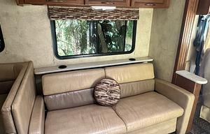 Thor Motor Coach A.C.E. 30' Class A Motorhome