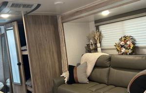 Minnie Winnie FLX | Solar Bunkhouse | Sleeps 6!