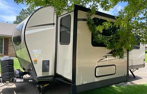 Couples Escape w/ Outdoor Kitchen