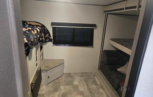 2024 Coachmen RV Apex Ultra-Lite 300BHS RV rental photo 10