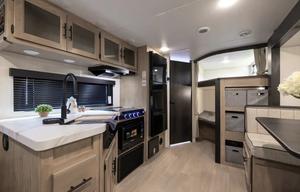 Mav's 2026 Cherokee Grey Wolf 26KF Bunkbeds