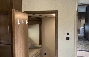 2020 Keystone RV Cougar 368MBI 5th Wheel Sleeps 10