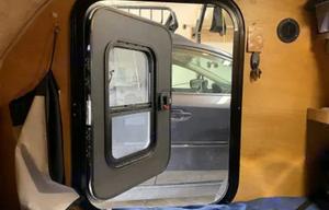 2020 Unknown UkanCamp 58 Classic + Rooftop Tent