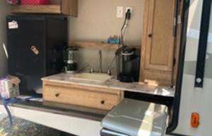 2019 Freedom Express 282BHDS RV rental photo 9