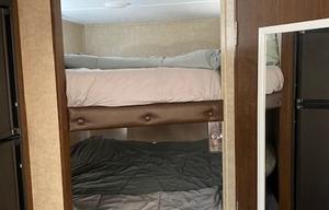 Keystone RV Hideout 24BHSWE Bunkhouse