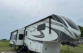 Delivery Only-2022 Grand Design - Solitude 345GK-R