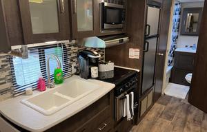 2018 Forest River RV Wildwood X-Lite