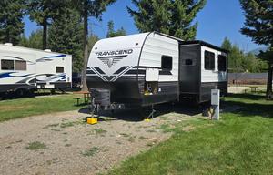 Mountaineer-  Solar Lux bunkhouse! InlandNWRentals