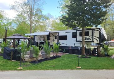 Holly Lake Campsites