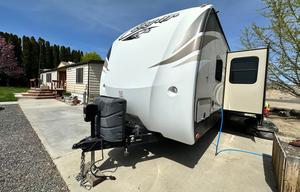 2018 Keystone Cougar Bunkhouse Sleeps 10