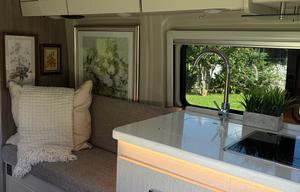Luxury Thor Motorhome | Your Home Away From Home