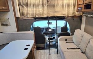 2019 Forest River 32 feet with opt. tow dolly