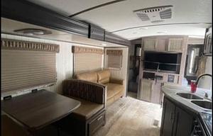 2018 CrossRoads RV Sunset Trail Super Lite SS254RB