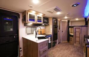 2022 Cherokee Alpha Wolf 26DBH-L RV rental photo 2